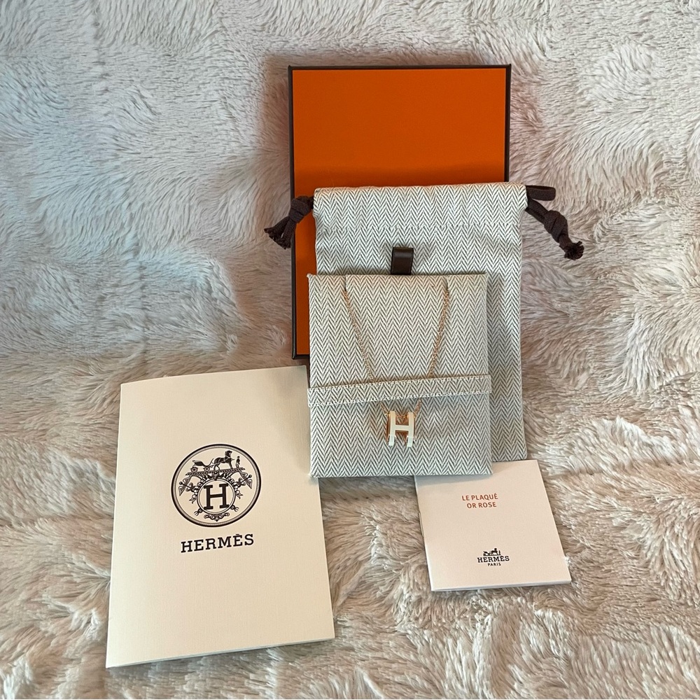 Hermes pop H necklace